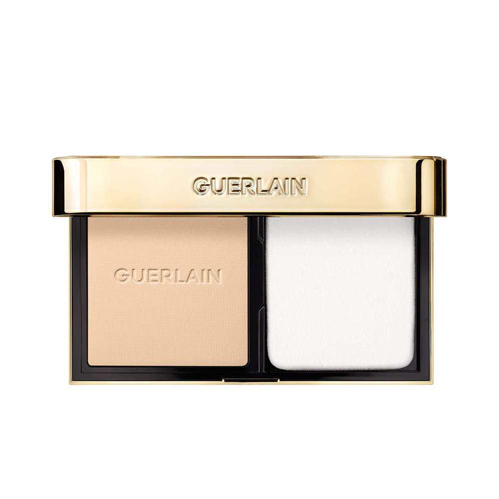 Parure Gold Skin Control Compact Foundation