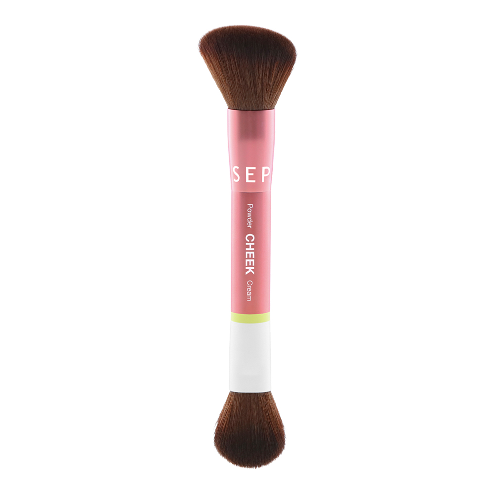 The Duo Cheek Brush